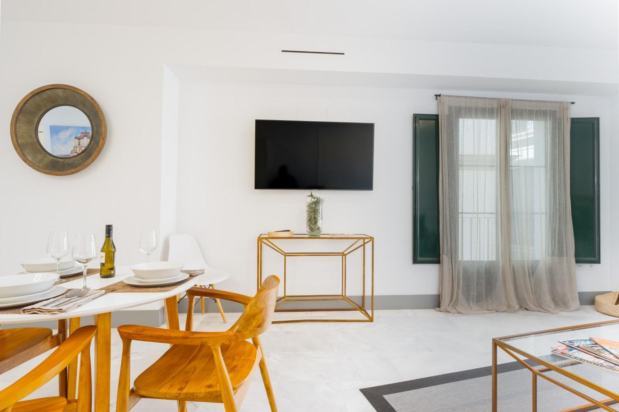 Panther Home Francos Севилья Экстерьер фото