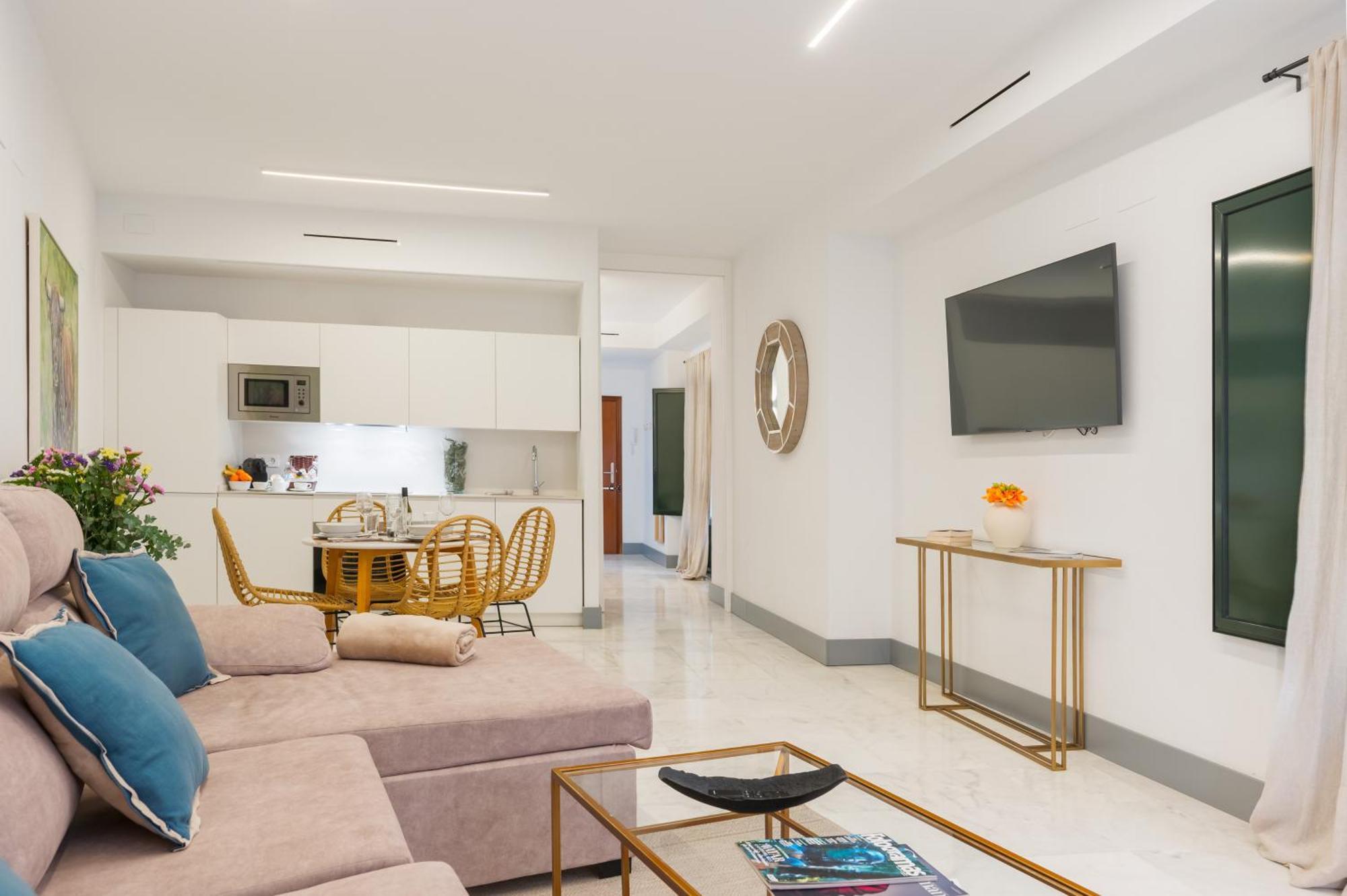 Panther Home Francos Севилья Экстерьер фото