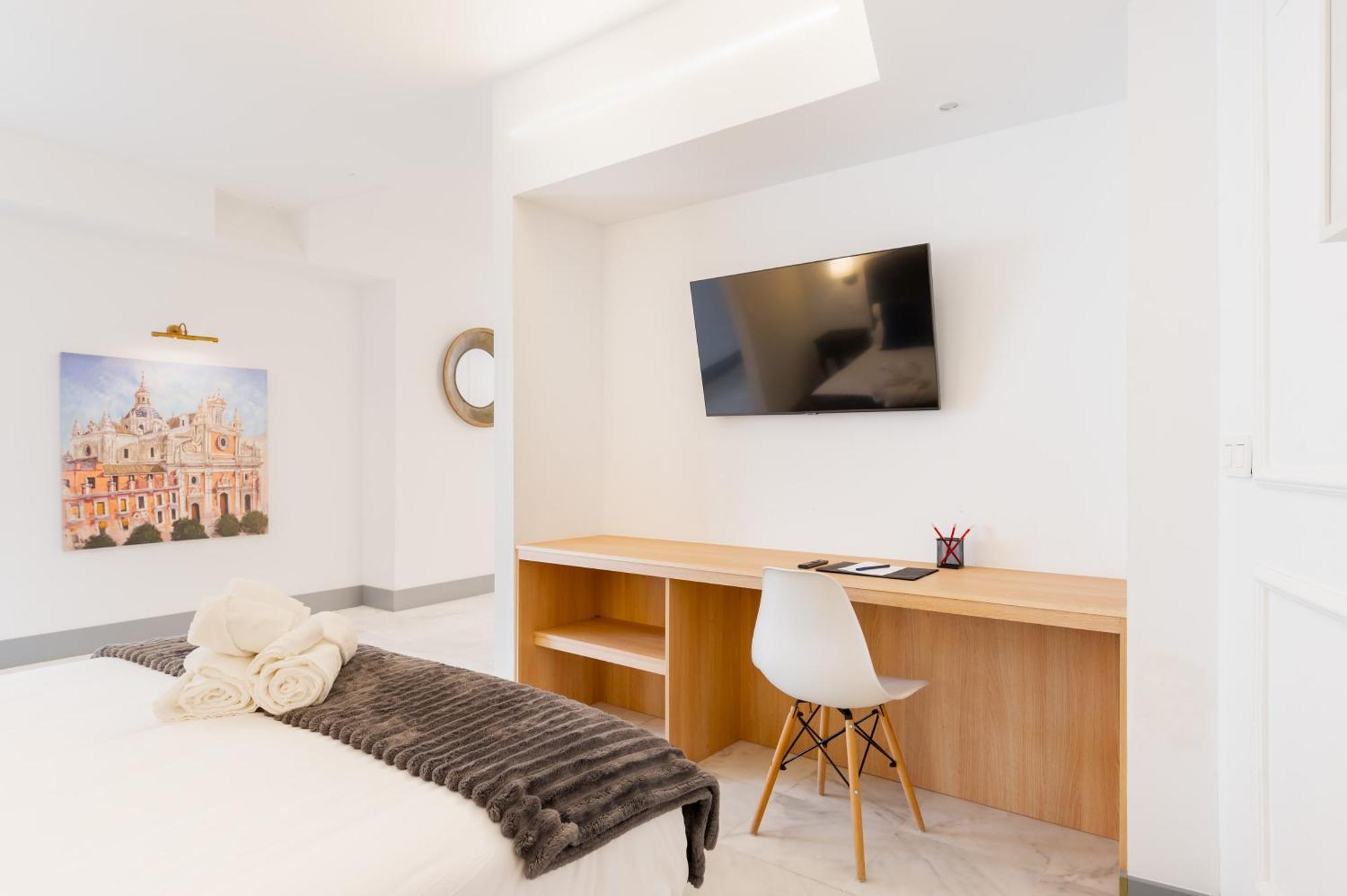 Panther Home Francos Севилья Экстерьер фото